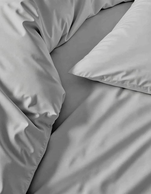 Load image into Gallery viewer, Luxe Australian Sateen Sheet Set
