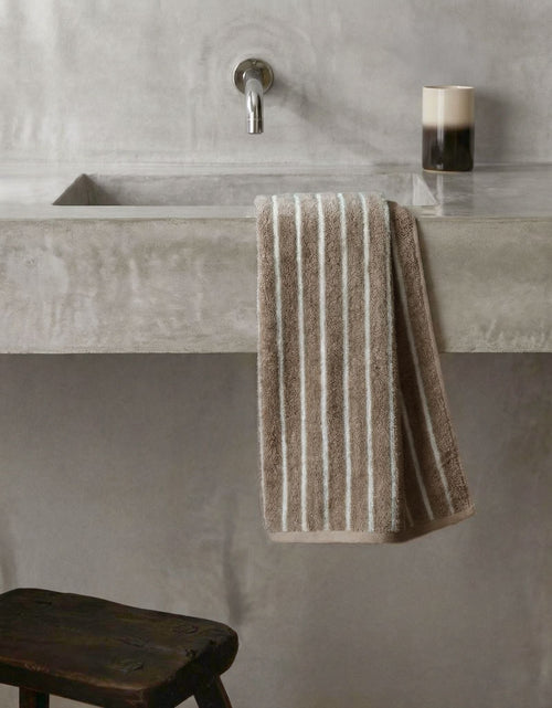 Load image into Gallery viewer, Ultraplush Australian Cotton Towels
