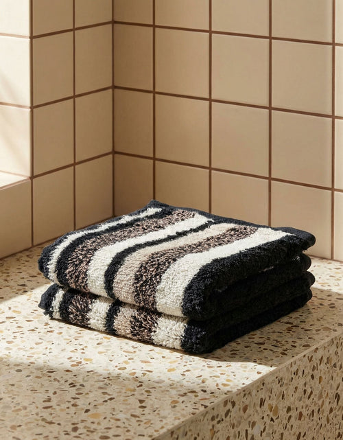 Load image into Gallery viewer, Ultraplush Australian Cotton Towels
