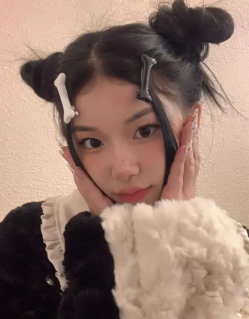Load image into Gallery viewer, White Bone Hair Clip Cute Cartoon Bobby Pin Girl Fashion Dog Bones Decoration Small Hairpins Barrettes Y2K Accessories Wholesale
