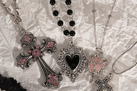 Y2K Sweet Cool Girl Personalized Creative Cross Love Pendant Necklace, Suitable for Daily Wearing