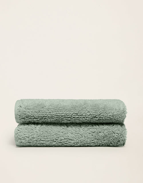 Load image into Gallery viewer, Ultraplush Australian Cotton Towels
