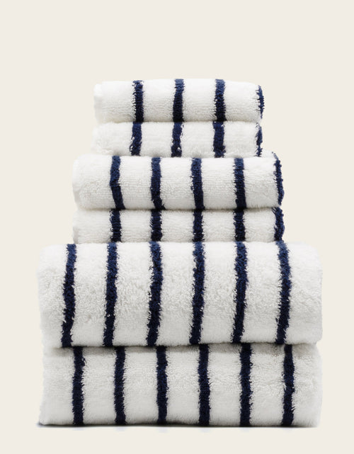 Load image into Gallery viewer, Ultraplush Australian Cotton Towels
