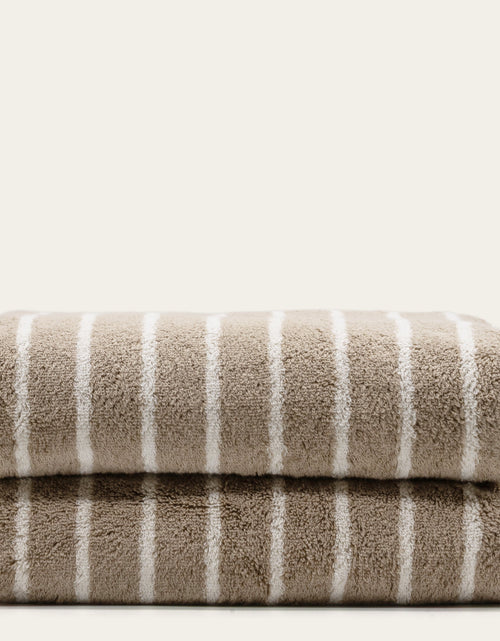 Load image into Gallery viewer, Ultraplush Australian Cotton Towels
