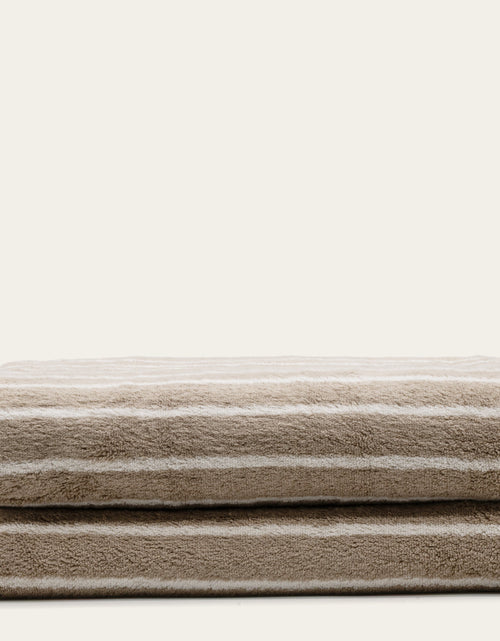 Load image into Gallery viewer, Ultraplush Australian Cotton Towels
