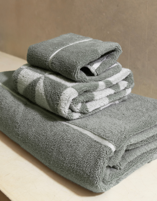 Load image into Gallery viewer, Deia Towels
