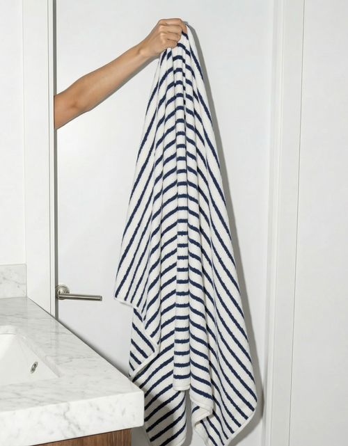 Load image into Gallery viewer, Ultraplush Australian Cotton Towels

