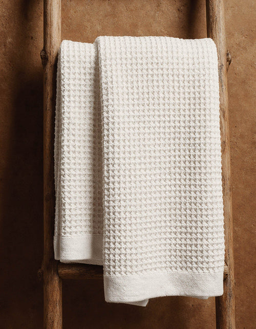 Load image into Gallery viewer, Sedona Waffle Towels
