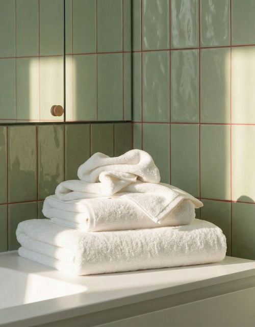 Load image into Gallery viewer, Ultraplush Australian Cotton Towels
